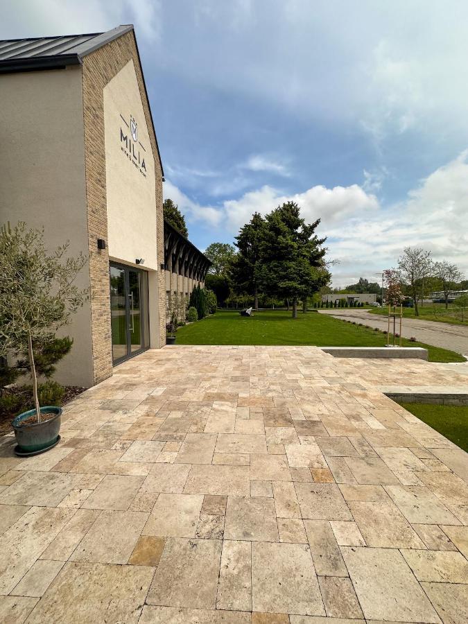Milia Wine & Event Resort Dunajský Klátov Extérieur photo